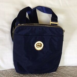 Baggallini canvas crossbody bag